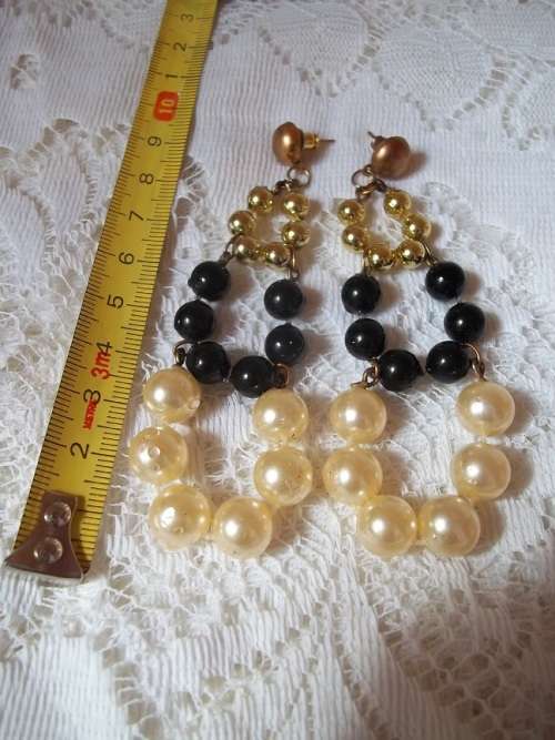 ***SUMMER SALE*** Costume Jewellery - Faux Pearl Vintage Earrings for Pierced Ears