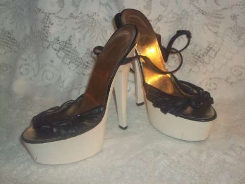 *** SALE *** VINTAGE 6 INCH STILETTO HEELS CREATED EXCLUSIVELY FOR DODOS -  Size 5