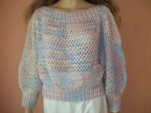 MULTICOLOURED BOATNECK HAND KNITTED SWEATER / JERSEY - Size 34