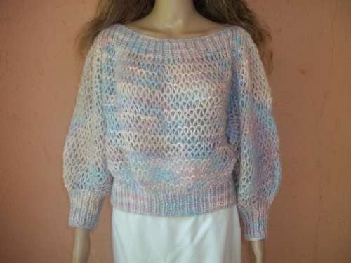 MULTICOLOURED BOATNECK HAND KNITTED SWEATER / JERSEY - Size 34