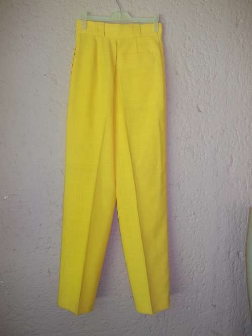 MISS CASSIDY VINTAGE - STUNNING CANARY YELLOW LINEN PANTS  - Size 32