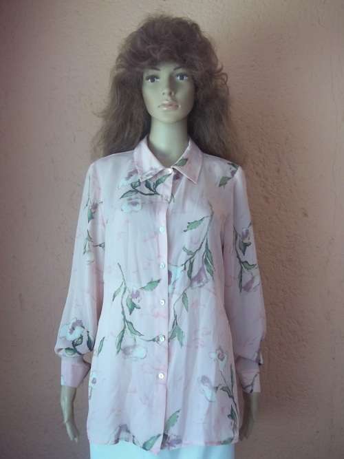 GORGEOUS PINK FLORAL SHEER CHIFFON MERIEN HALL CLASSICS BLOUSE - Size !2 (36)