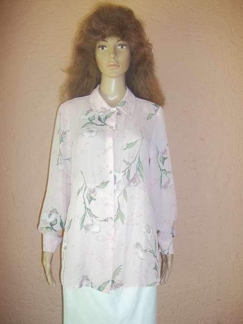 GORGEOUS PINK FLORAL SHEER CHIFFON MERIEN HALL CLASSICS BLOUSE - Size !2 (36)