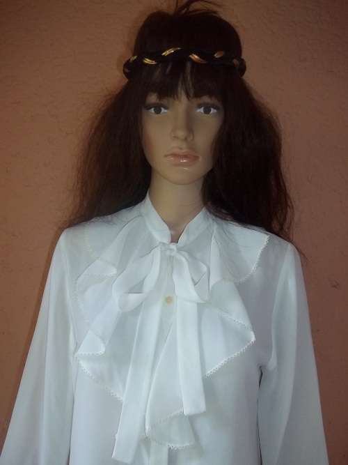 WHITE CAVIAR VINTAGE BLOUSE PURCHASED FROM STUTTAFORDS - SIZE 34
