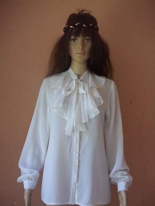 WHITE CAVIAR VINTAGE BLOUSE PURCHASED FROM STUTTAFORDS - SIZE 34