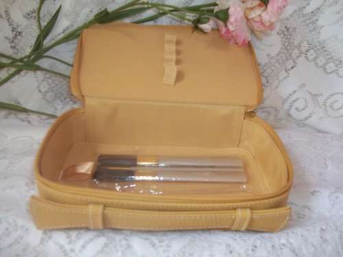 ***SUMMER SALE*** ESTEE LAUDER VANITY CASE PLUS COSMETIC PURSE - DUO PLUS BRUSHES