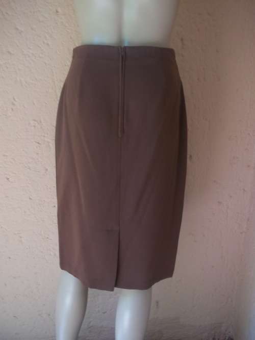 ESSENCE BROWN KNEE LENGTH PENCIL SKIRT WITH BLACK TRIM PURCHASED FROM TRUWORTHS - SIZE 32