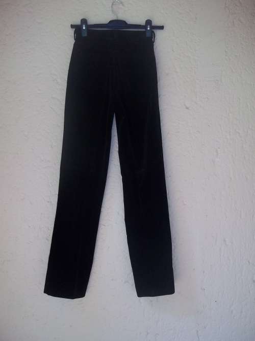 CLOWNS BLACK VELVET HIGH WAISTED VINTAGE JEANS - Size 33 (9) ( reserved for cookingdaniel ))