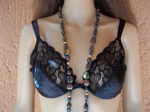 TRIUMPH INTERNATIONAL BLACK SATIN BRA SET WITH LACE INSERTS  - BRA SIZE - 34 C HIGH KINI - SMALL