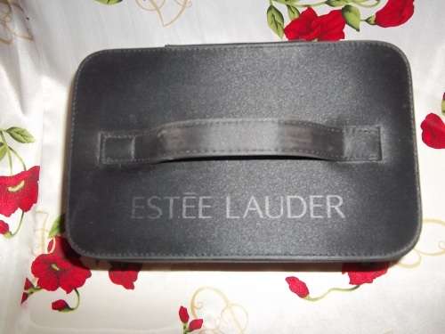 *** SALE*** ESTEE LAUDER BLACK DOUBLE LEVEL VANITY CASE