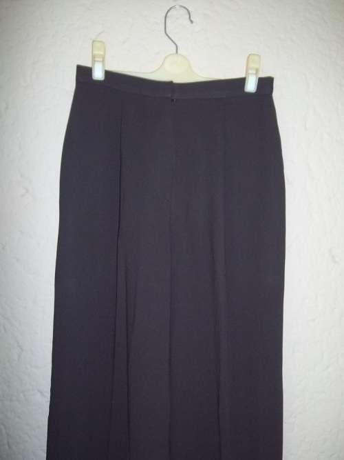 STUNNING CHOCOLATE BROWN NEW CONDITION PANTSUIT FROM WOOLWORTHS - JACKET SIZE 36 PANTS 34