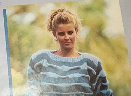 PERSONALITY SUPPLEMENT - VINTAGE KNITTING PATTERNS X 4 -  TO FIT BUST 91 cm