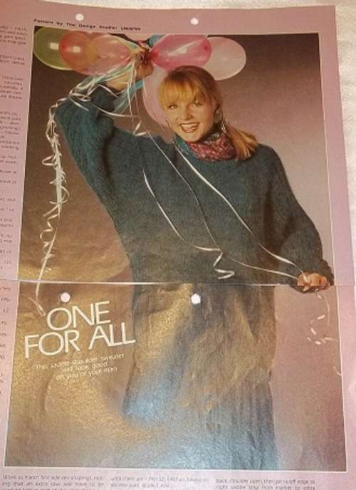 PERSONALITY SUPPLEMENT - VINTAGE KNITTING PATTERNS X 4 -  TO FIT BUST 91 cm