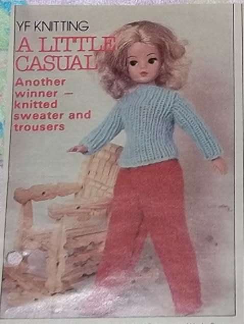 A LITTLE CASUAL - FOR 30 cm SINDY VINTAGE FASHION DOLL - SWEATER & TROUSERS - BARBIE ADJUSTMENT