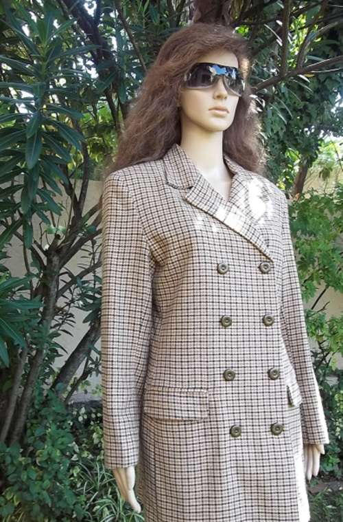 WARM WINTER WOOL BLENDS - MERIEN HALL CLASSICS -  FULLY LINED LONG CHECKERED  JACKET - SIZE 34