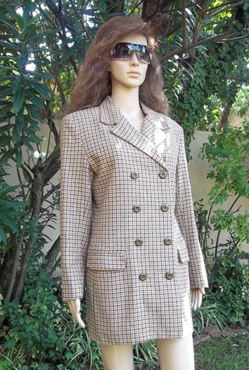 WARM WINTER WOOL BLENDS - MERIEN HALL CLASSICS -  FULLY LINED LONG CHECKERED  JACKET - SIZE 34