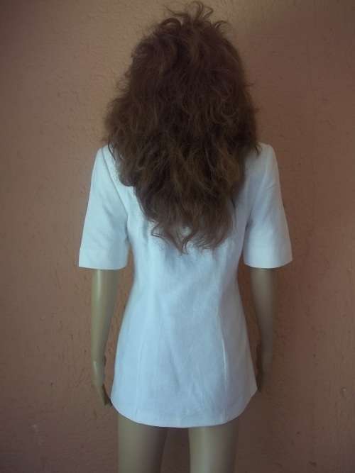 STUNNING WHITE GIORGI0 LINEN PANTSUIT FROM QUEENSPARK - SIZE 34 / 32