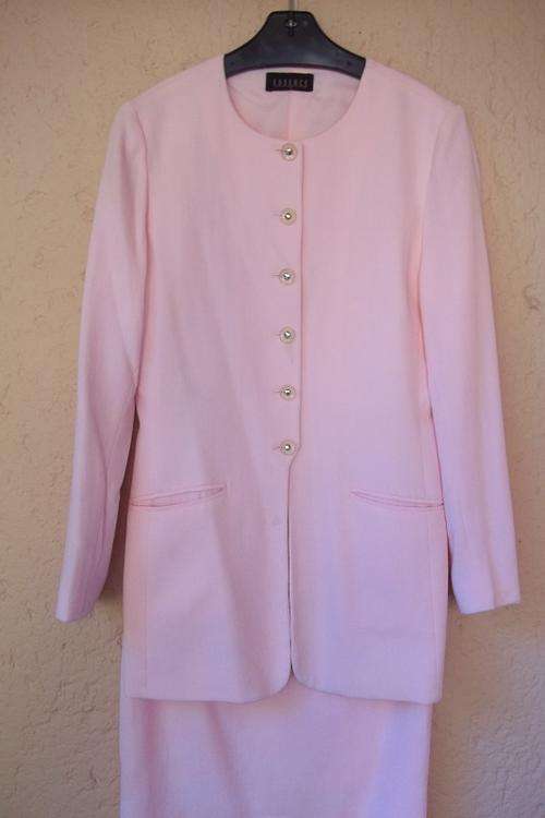 Stunning Pink Essence Suit - Size 32