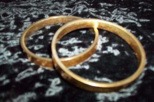 Costume Jewellery - Set of Vintage Bangles