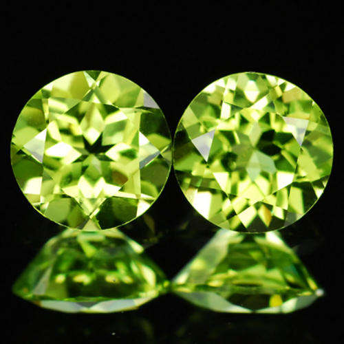 1.63ct 2pcs PAIR 5.9mm VS. ROUND GREEN PERIDOT FROM BURMA (Video inside)