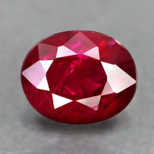 OVAL NATURAL DANCING FIRE RED RUBY MOGOK BURMA (Video inside)