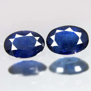 0.90cwt NATURAL BLUE SAPPHIRE PAIR (Video inside)