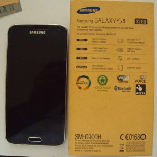 SAMSUNG GALAXY S5 ** 32GB WITH ALL ACCESSORIES***** WATER AND DUST RESISTANT