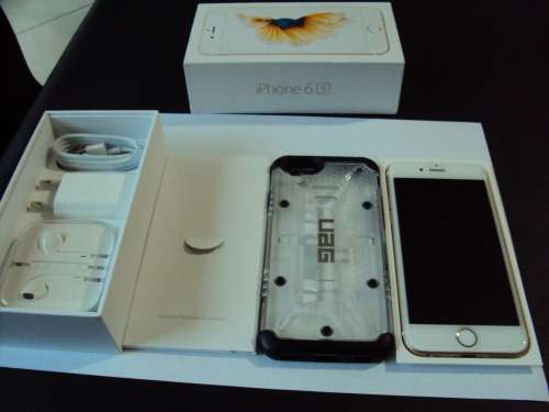 IPHONE 6S 64GB **MINT**** BARGAIN**GOLD WITH BOX AND BRAND NEW ACCESSORIES