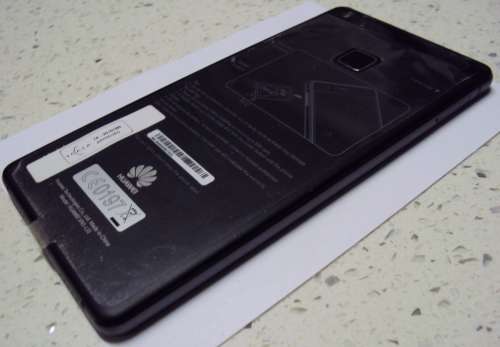 HUAWEI P9 LITE ***FEW MONTHS OLD***MINT CONDITION WITH ALL ACCESSORIES PLUS WARRANTY**