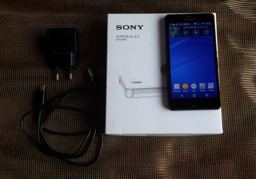 SONY EXPERIA Z3 COMPACT - Please read
