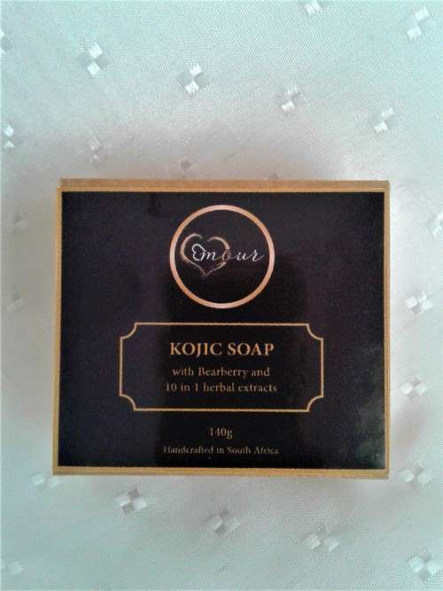 Kojic acid soap with Bearberry & Herbal extracts (140g) - Emour Products