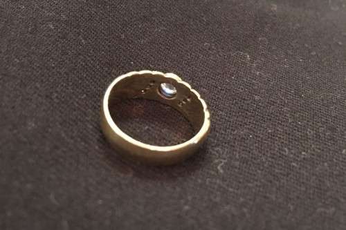 Yellow Gold 9K Diamond Ring