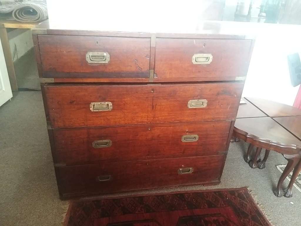 Military Chest 8180\11