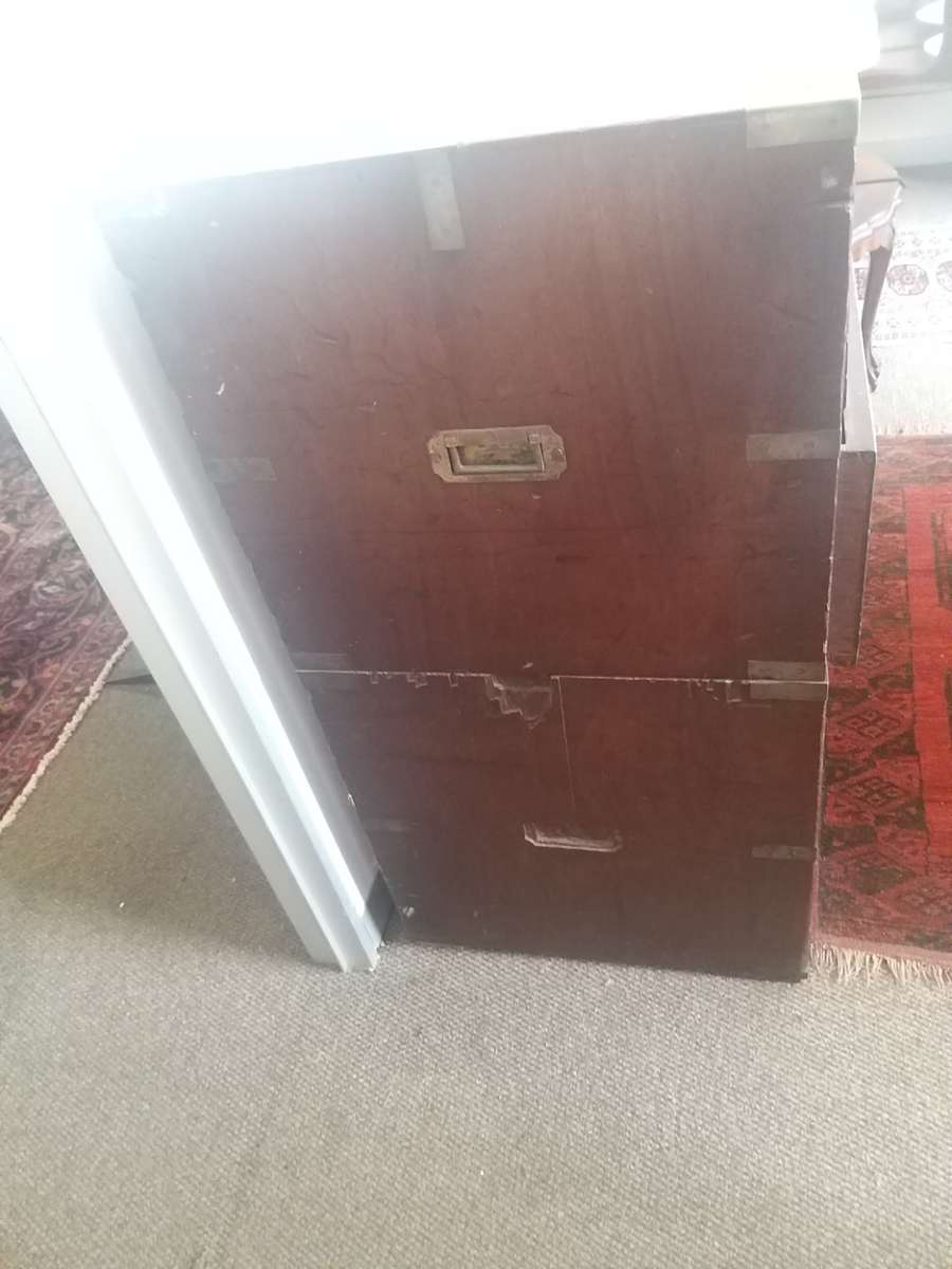 Military Chest 8180\11