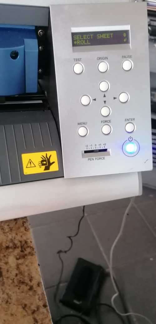 High Performance for Designers Roland Camm-1 Servo Vinyl Cutter Price Worth R70 000