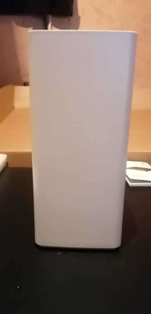 Huawei B618-B9C5 Wireless Router, 4G, 5G, USB, LAN, Tel, DIV, Main, Charger, Price Worth R3000