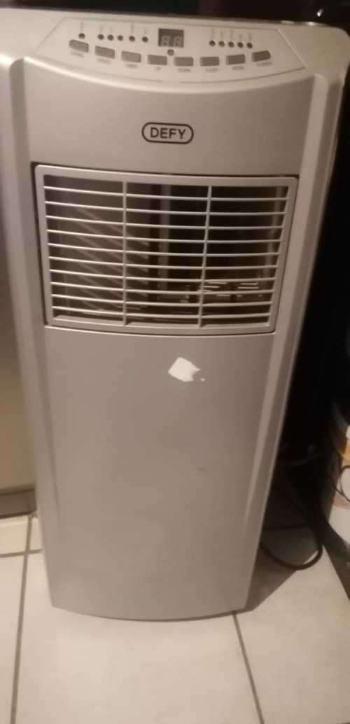 Heavy Duty, Defy Portable Air Conditioner, Heater, Fan, Cool, Swing, High, Worth Price R7000