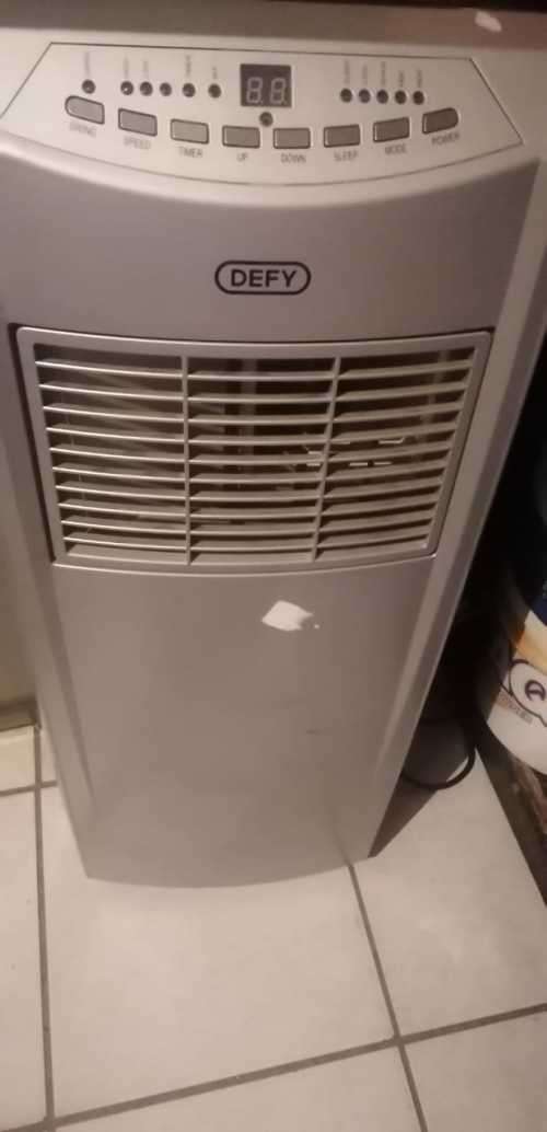 Heavy Duty, Defy Portable Air Conditioner, Heater, Fan, Cool, Swing, High, Worth Price R7000