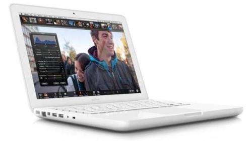 Student Edition Macbook, 4GB, 500GB, WiFi, Bluetooth, High Sierra, Office 2019,Worth 9000