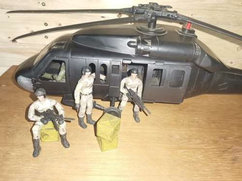 Army action figures together with Army helicopter