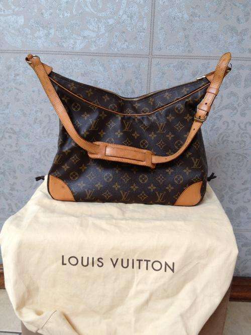 Louis Vuitton Boulogne30 sholder bag.AUTHENTIC!
