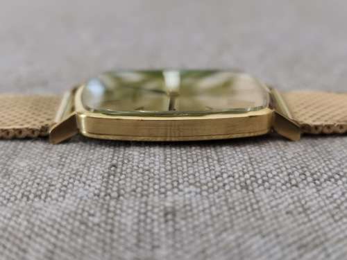 AUDEMARS PIGUET Geneve Solid Gold Watch