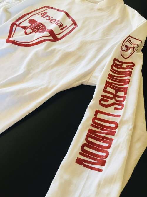 ARSENAL FC Longsleeve T-shirt Size Large READ DESCRIPTION