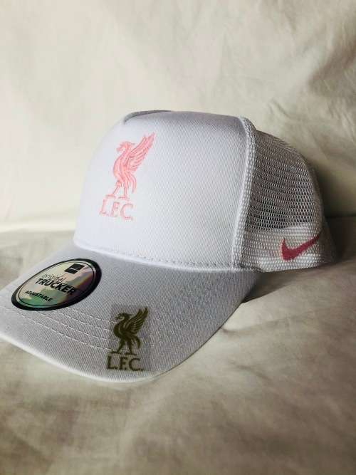 LIVERPOOL FC Trucker Cap