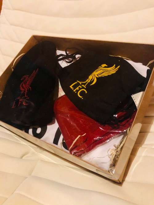 LIVERPOOL FC SUPPORTERS BOX
