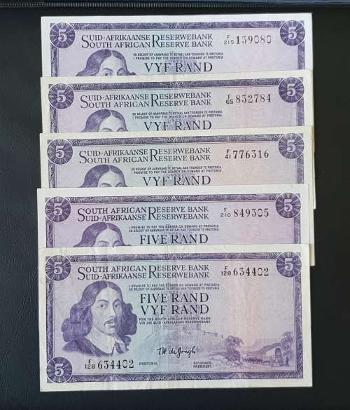 T W de Jongh 1st Issue Five Rand Notes. Five notes. One bid takes all.