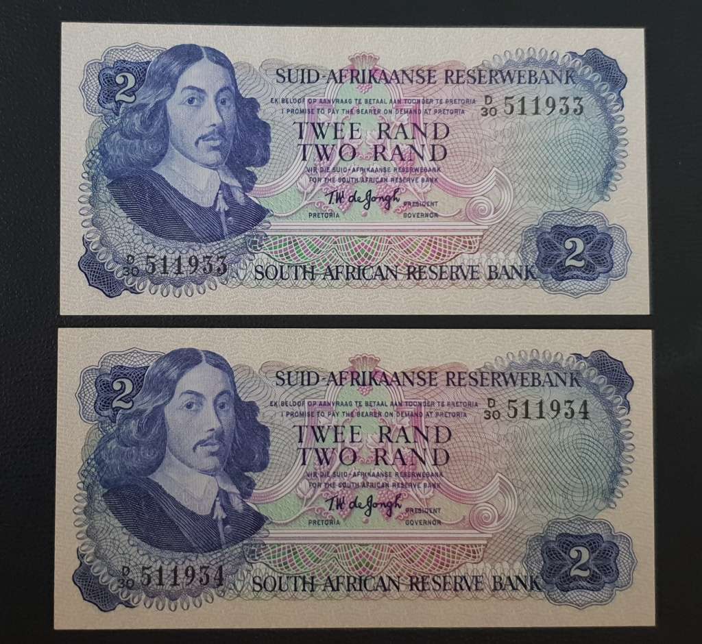 Blacl Froday R1 startT W de Jongh R 2. 2nd Series in sequence. Excellent condition. Low start price.