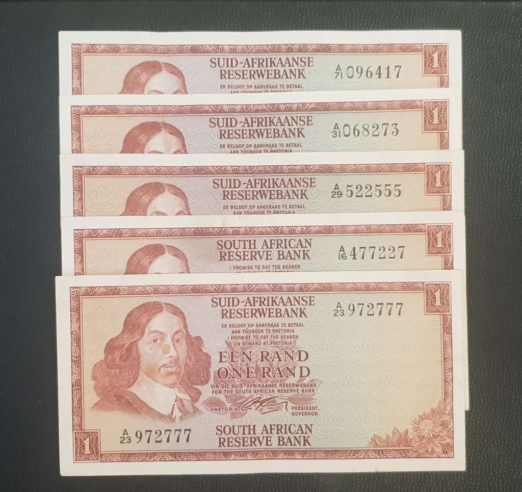 Black Friday R1 start. G Rissik R1 . Lot of 5 notes. Used folds