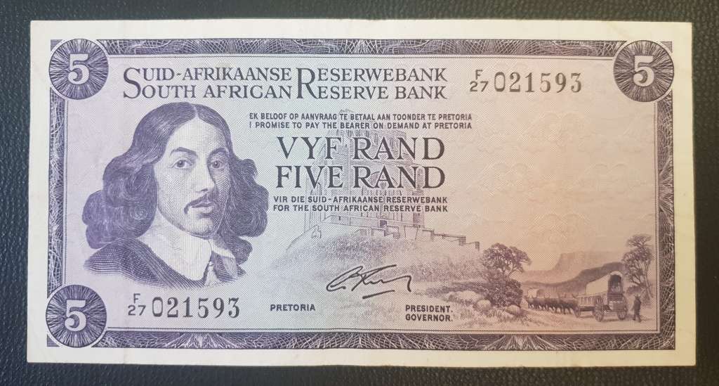 Black Friday R1 start. G Rissik R5. Sought after note in good condition