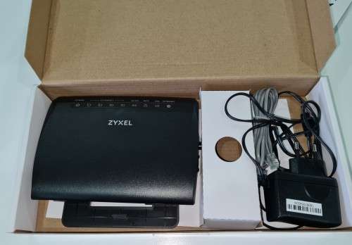 *SUPER SPECIAL* Zyxel WIFI Router